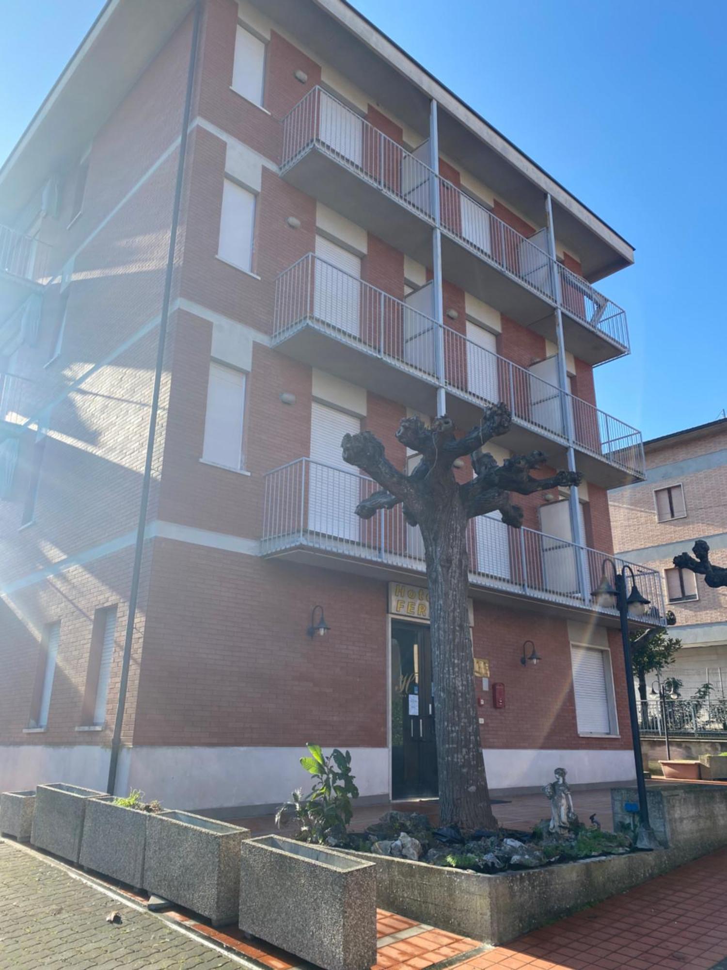 Hotel Ferrara Chianciano Terme Kültér fotó